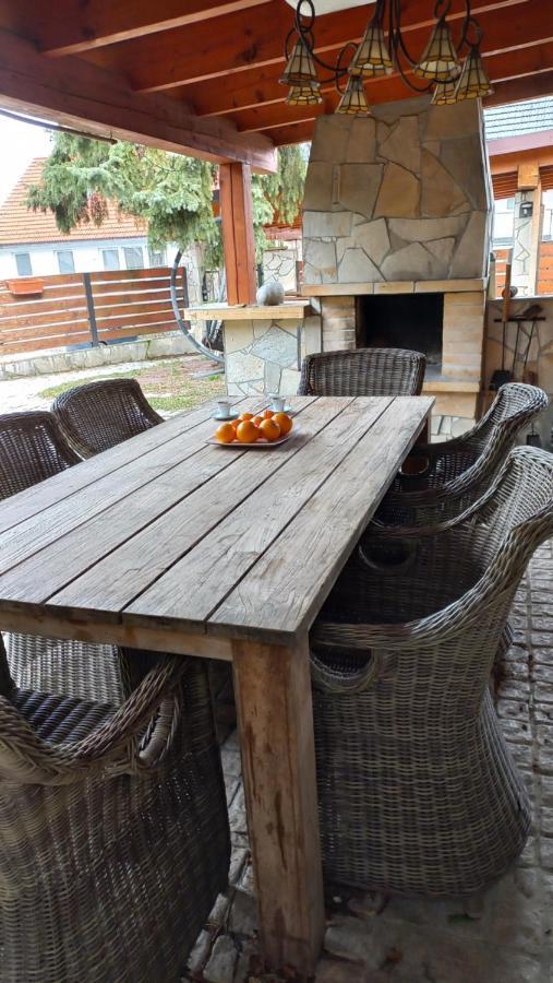 Villa Haskova With 3 Bedrooms Banska Bystrica Exterior photo